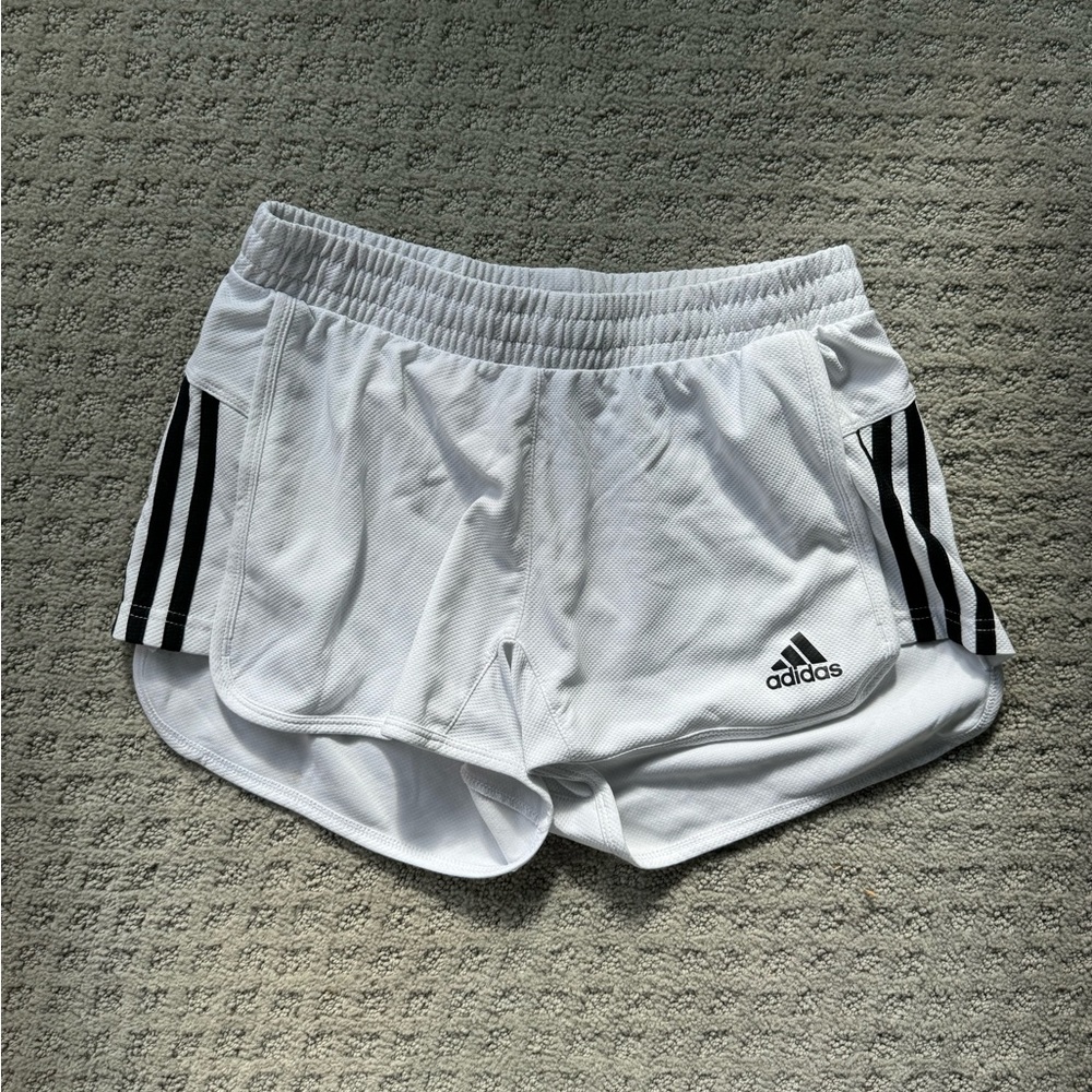 Adidas Shorts - Mid Rise